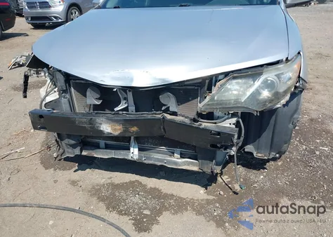 2012 Toyota Camry Se z USA, uszkodzony, nr VIN 4T1BF1FK5CU102375